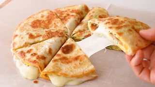 2 ways to make one pan egg quesadilla! 5 minutes quick and healthy breakfast! Easy recipe!