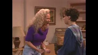 Roseanne 5x19 - Barbara VS Roseanne