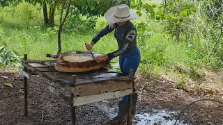 @BATEMOS UM P0RCO É FIZEMOS UM DELICIOSO ESPINHAÇO COZIDO!