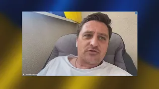 Актор та волонтер В’ячеслав Довженко про війну в Україні, гру на сцені та розчарування у друзях