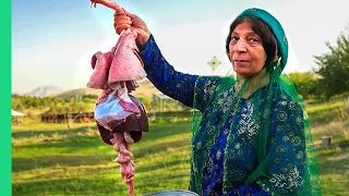 Iran Nomad Feast!!! Feeding 3000 People in EPIC Nomad Tradition!!