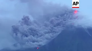 Thousands Filipino Volcanic Eruption