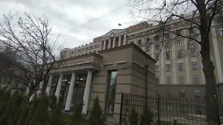 НИИ Эндокринологии в Москве (Метро Академическая)