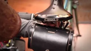 How to Install the Bicycle Seat Barrel Bag