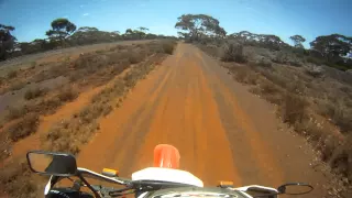 hi speed crash Kalgoorlie dirtbike