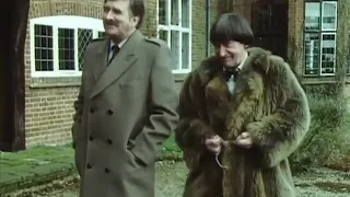 Doctor Who: The Five Doctors - Kidnapping The Doctors