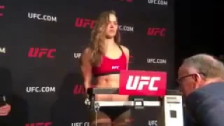 Ronda Rousey makes weight at UFC 207 then walks off Full HD