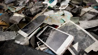 Look for old touch phones in the trash pile of phones || Restoration old touch phone