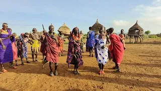 Sud Soudan, toposa, danse 8