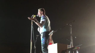 170416 Coldplay live in Seoul - City of Seoul Song (improvised; Chris only)