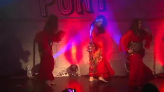 Turkish gypsy dance - Kadin