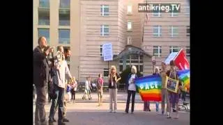 29.8. Berlin Mahnwache - Nein zum Krieg gegen Syrien - Brandenburger Tor