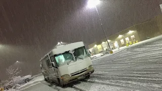 High Desert Snowstorm RVing & Walmart to the Rescue