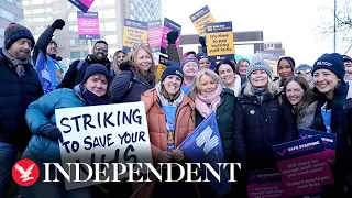 NHS: Thousands of nurses across England strike in dispute over pay