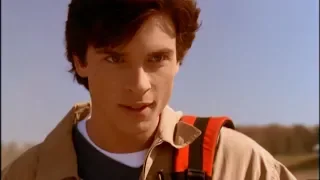 Clark Kent's Powers - Super Speed -- (Smallville - S1; E1-8)