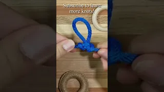 Alpine Butterfly Loop: Twist, Fold, and Tuck!