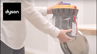 How to empty and clean the clear bin on your Dyson Ball™ cylinder vacuum