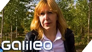 Junge Frau steckt im Körper eines alten Menschen | Galileo | ProSieben