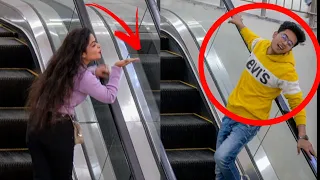 Giving Flying Kiss 😘 || Part - 7 || Strangers On Escalator || Khushi Pandey