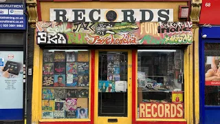 London Vinyl Finds inc Record Shop Footage / Yoko Ono Exhibition