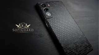Samsung Galaxy S21 Honeycomb Black Skin - SopiGuard