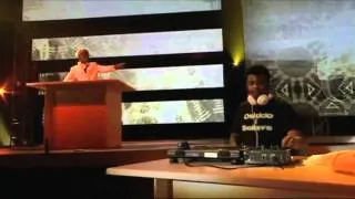 SAMA 16 (2010) : Live performance leading SA DJ's and Liquideep