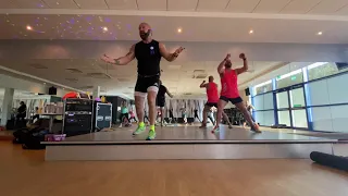 BODYATTACK 100 track 2 - Whoomp! (Brooklyn Bounce Remix) 666 & Tag Team