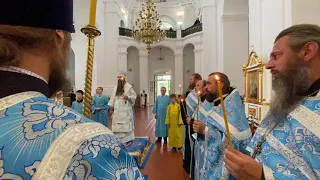 "Величаем Тя, Пресвятая Дево.." - шанування ікони Божої Матері "Казанська"