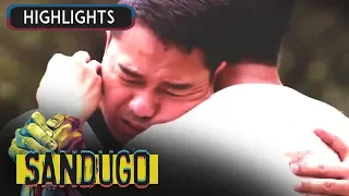 Eugene, sinakripisyo ang sarili para protektahan si Leo | Sandugo (With Eng Subs)