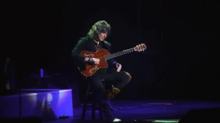 Ritchie Blackmore's Rainbow - Carry On... Jon - Live In Birmingham - great sound