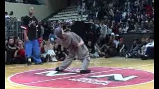 Juste Debout Salah & Damon vs Claire & Magali Popping Semi Final 2004