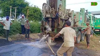 borewell | 70 फीट पे पानी आया | from borewell | coconut water chekig | Radhika drilling
