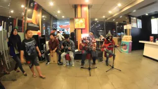 Anal's Rock cover The Calling -Wherever You Will Go live perform at. MCD Jati Warna Bekasi