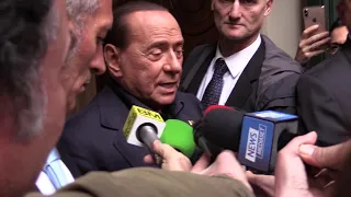 Governo, Berlusconi: "Non durerà a lungo, Lega e FdI tornino alla realtà basta crisi con M5S"