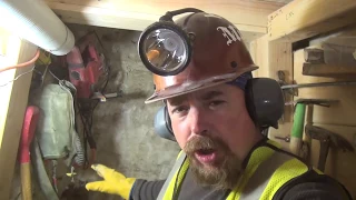 METAL DETECTING GOLD MINE | This Pocket Keeps Giving Gold  - ask Jeff Williams
