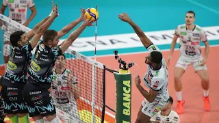 Highlights di Sir Safety Conad Perugia-Itas Trentino 1-3 (17° turno di SuperLega)