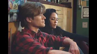 MacGyver is Falling for Riley (5x06)