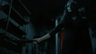 Legacies 4x04 Hope tries to kill Malivore. Landon gets back into his body