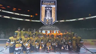 🚨 THE GOLDEN KNIGHTS RAISED A STANLEY CUP BANNER OUT OF A GIANT SLOT MACHINE 🚨