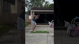 Golfer Accidentally Ricochets Ball Into His Knee