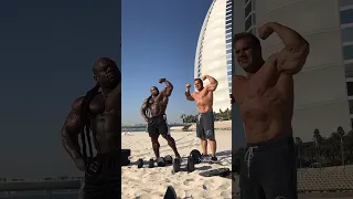 beach day w/ Jay 💪🏽 #kaigreene #motivation #fitness #bodybuilding #jaycutler