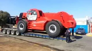 Worlds Largest Telehandler Lifting 40 tons by Manitou