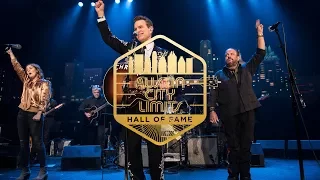 ACL Hall of Fame New Year's Eve 2017 | Chris Isaak, Brandi Carlile & Raul Malo "Pretty Woman"