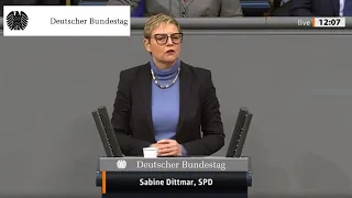 Bundestag streitet heftig über neue Corona-Schutzvorkehrungen