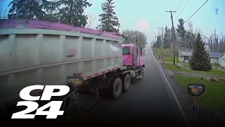 Brakes fail on truck that almost hits School bus in Ohio