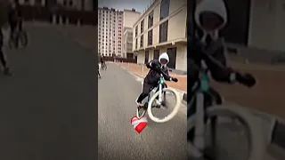 Я люблю вили , а ты ? #nwb #стрит #wheelie #вили #стант