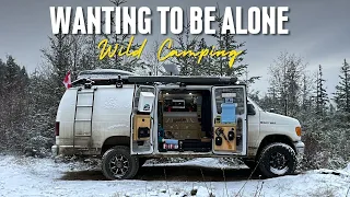 Temperature Drops And Brings Fresh Snow | Winter Camping In a Van