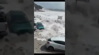 Cape of Storms turns into Cape of Floods #capetown floods #disaster #nature #shorts  #westerncape