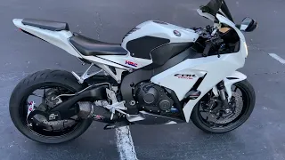 2012 HONDA CBR1000RR FIREBLADE walkaround and startup Full Yoshimura R-77 exhaust AND headers