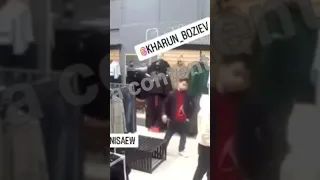 ХАРУН БАЗИЕВ ИЗБИЛ ПРОДАВЦА МАГИЗИНА😱😱😱  #shorts #харун #хайп #драка